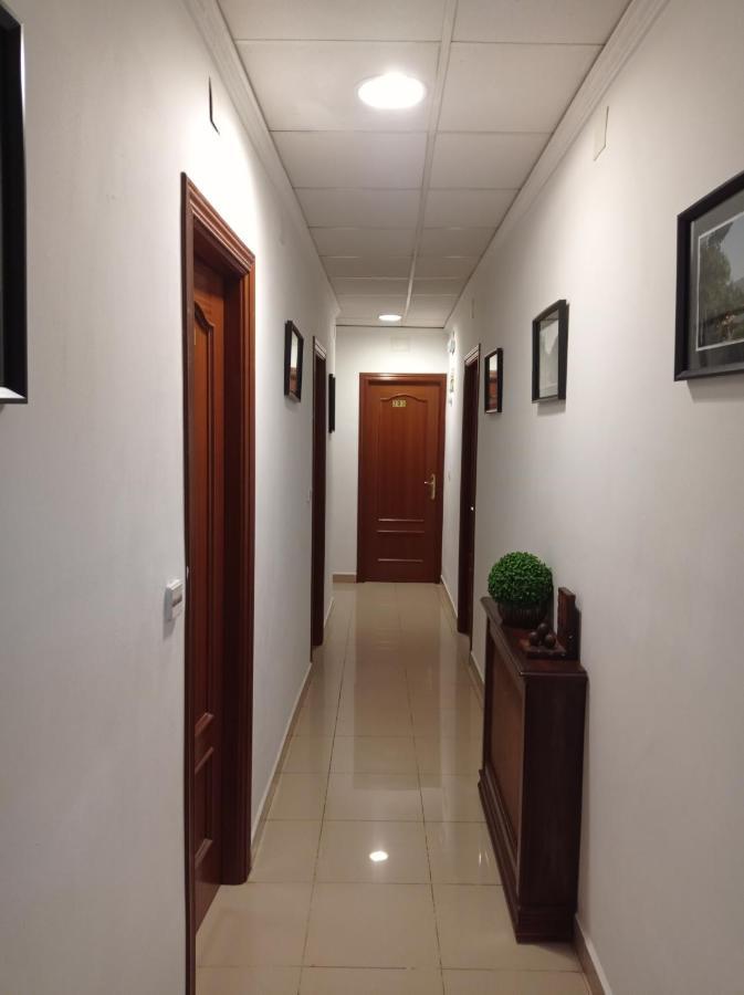 Hostal Cañamares Εξωτερικό φωτογραφία
