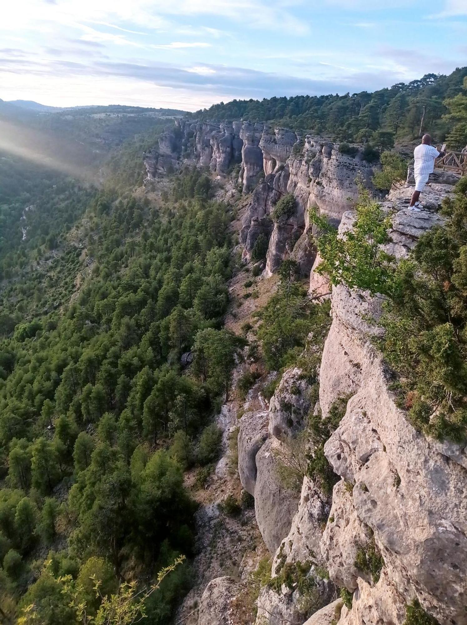 Hostal Cañamares Εξωτερικό φωτογραφία