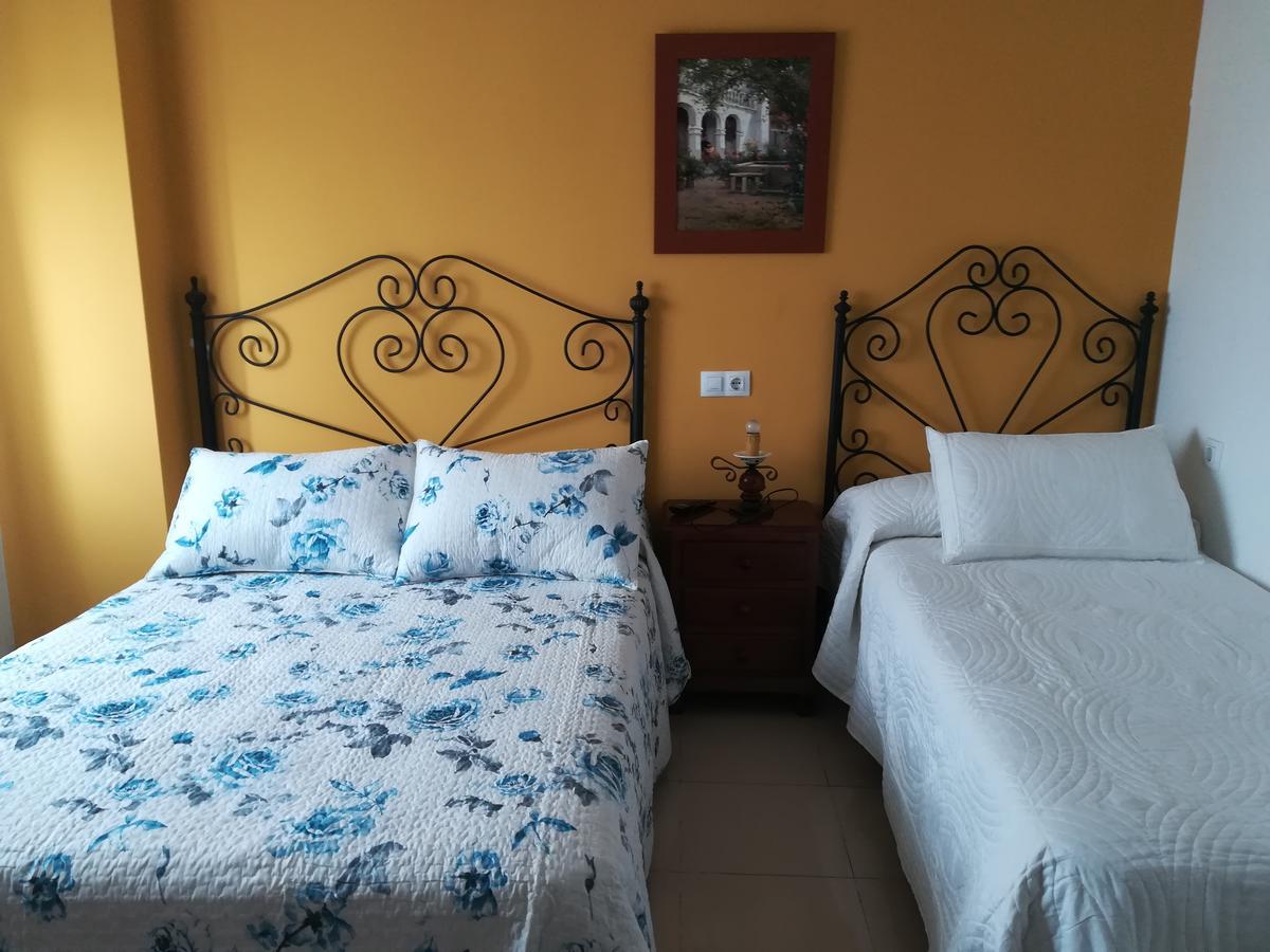 Hostal Cañamares Εξωτερικό φωτογραφία